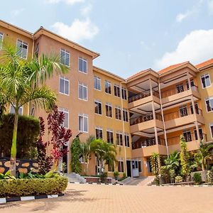 Lishi Resort Hotel Kampala Exterior photo