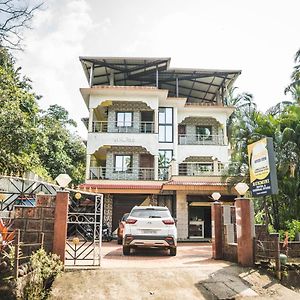 Dhanashree Riverview Hotel Corgao Exterior photo