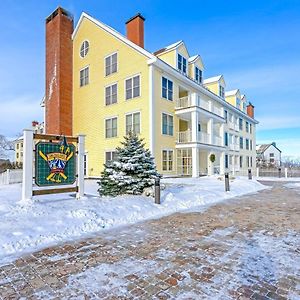 Long Trail House Condos Stratton Room photo