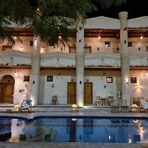 Qasr El Salam Bed & Breakfast Siwa Oasis Exterior photo