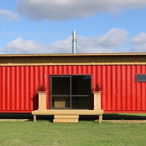 Luxury Container Cabin Bed & Breakfast Masterton Exterior photo