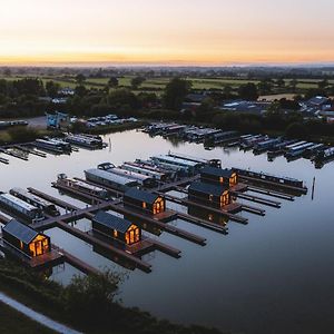 Osprey Villa Tattenhall Exterior photo