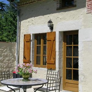 Gite Renove Avec Cheminee, Terrasse Et Jardin, Proche De St Pourcain, Ideal Pour Familles Et Animaux - Fr-1-489-138 Villa Barberier Exterior photo