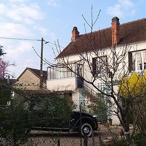 Les Noyers Monestois Entre Cher Et Canal De Berry Villa Mennetou-sur-Cher Exterior photo