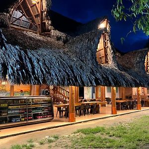 Arca Tayrona Restaurant & Hostal Santa Marta  Exterior photo