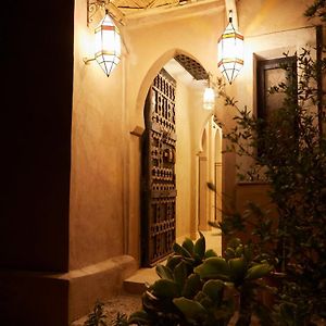 Kasbah Flilou Hotel Ait Ougliff Exterior photo