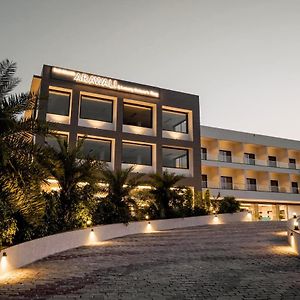 Pride Resort & Convention Center Ranakpur Near Ranakpur Dam Sadri Exterior photo