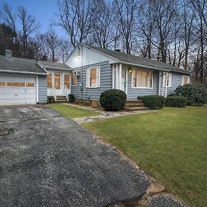 Retro Mid-Century Modern Ranch In The Heart Of Ct! Apartment Prospect Exterior photo