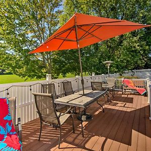 Spacious Palmyra Home With Fire Pit And Deck! Exterior photo