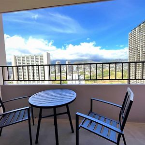 Royal Kuhio 2304 - Spacious Studio With Stunning Mountain Views In The Heart Of Waikiki! Villa Honolulu Exterior photo