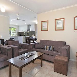 20 Roslin St Moffat Beach Qld Villa Caloundra Exterior photo