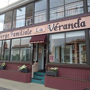 Auberge Familiale La Veranda Trois-Rivieres Exterior photo