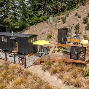 The Shepherds Hut - Boutique Retreat. Apartment Hanmer Springs Exterior photo