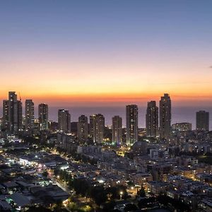 Luxury Highrise Oceanview Apt Apartment Bat Yam Exterior photo