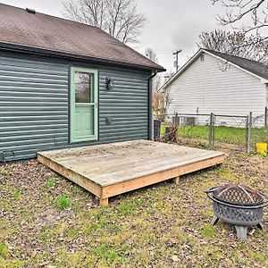 Hendersonville Home With Yard Near Old Hickory Lake Exterior photo