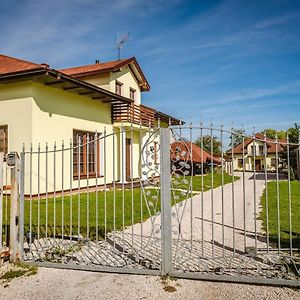 Jurajska Stokrotka Villa Kotowice Exterior photo