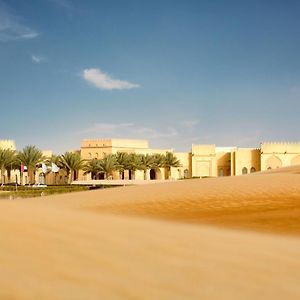 Tilal Liwa Desert Retreat Hotel Madinat Zayed Exterior photo