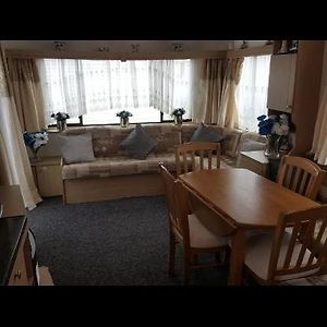 3 Bed Caravan Skegness Ingoldmells 137 Sealands Hotel Exterior photo