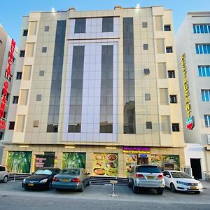 Super Oyo 106 Muscat Grand Hotel Apartment Seeb Exterior photo