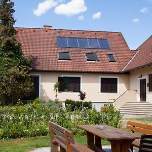 Landhaus Ferk Apartment Bad Radkersburg Exterior photo