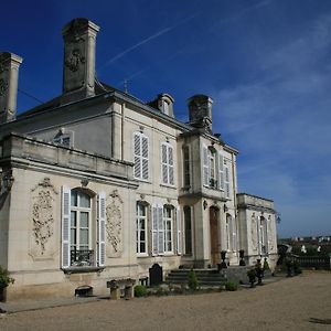 Chateau Du Clos Mortier Hotel Saint-Dizier Exterior photo