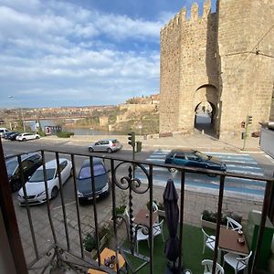 The Bridge House Of Toledo Apartment Exterior photo