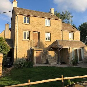 The Lantern Villa Cheltenham Exterior photo