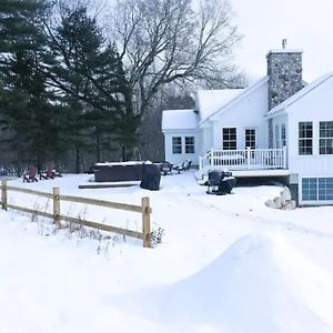 Luxury On Saco River With Hot Tub & Mountain Views Conway Exterior photo