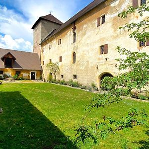 Burg St. Veit, Wohnen Mit Charme Apartment Sankt Veit an der Glan Exterior photo