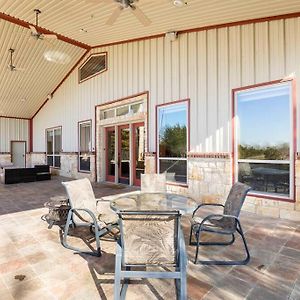 Texas Ranch House With 5 Bedroom And Fish Pond Dallas Exterior photo