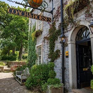 The Coach And Horses Hotel Clitheroe Exterior photo