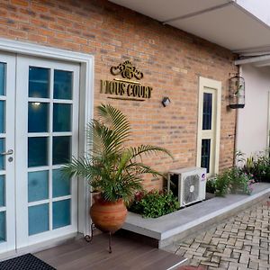 Pious Court Guest House Old Gra Port Harcourt Exterior photo