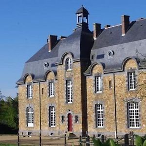 Chateau Du Perray Villa Saint-Mars-du-Desert  Exterior photo