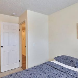 2Bedroom Suite W/ Great Access Into & Out The City - 7818 Calgary Exterior photo