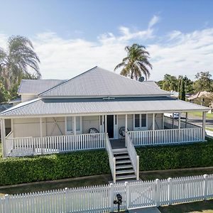 Urban Getaway Queenslander Villa Ipswich Exterior photo