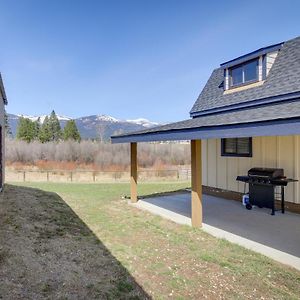 Pet-Friendly Victor Home With Fire Pit And Large Yard! Exterior photo