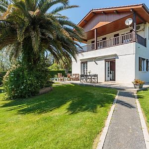 Maison Urt - Charmante Maison Avec Piscine Villa Exterior photo