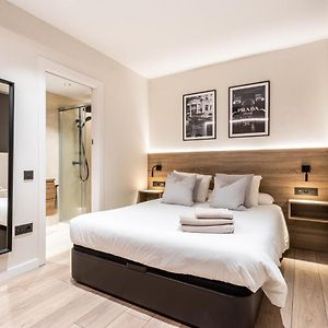 Exclusive Apartments Barcelona 4 Personas G Humet Terrassa Exterior photo