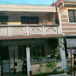 Aaa Transient House Apartment Cabuyao Exterior photo