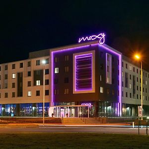 Moxy Edinburgh Airport Hotel Ingliston Exterior photo