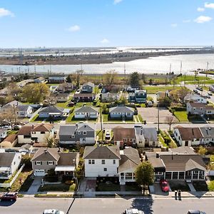 Stylishly Renovated 5-Bedroom Home In Ac - Perfect For Groups And Families Atlantic City Exterior photo