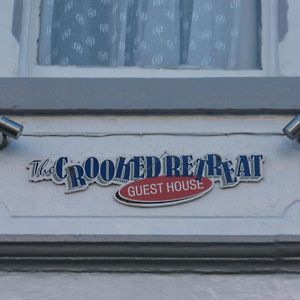 Crooked Retreat Hotel Blackpool Exterior photo