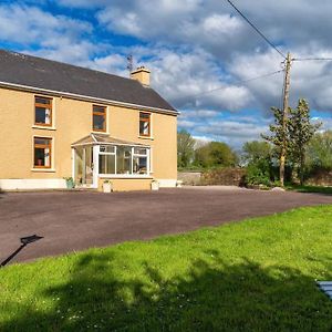 Maryfields Farmhouse Villa Castlemaine Exterior photo