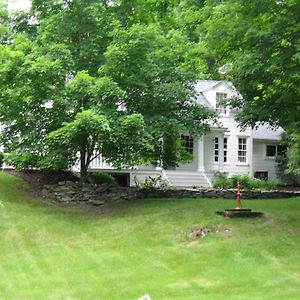 Private Setting On Country Farm Near Rhinebeck Bed & Breakfast Clinton Corners Exterior photo