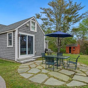 Cozy Cape Cod House By Rock Properties West Dennis Exterior photo