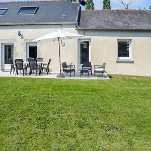 Nice Home In Canihuel With Kitchen Exterior photo