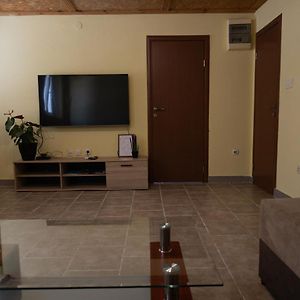 Apartman Delac Apartment Tivat Exterior photo