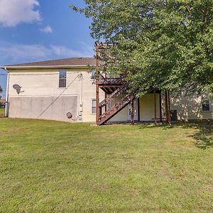 Single-Story Webb City Home With Deck And Gas Grill! Joplin Exterior photo