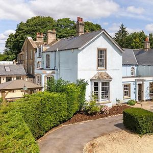 Cotswold Manor House - Country House Retreat With Hot Tub, Ideal For Large Groups Villa Petty France Exterior photo