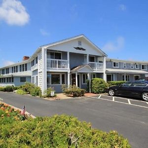 Village Green Motel Yarmouth Exterior photo